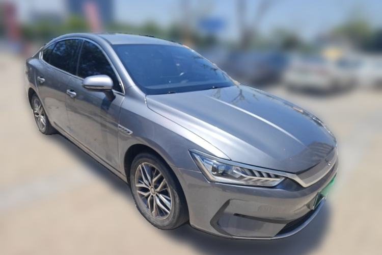Used BYD Qin PLUS 2023 EV 510KM Travel Edition Front Right 45 Deg