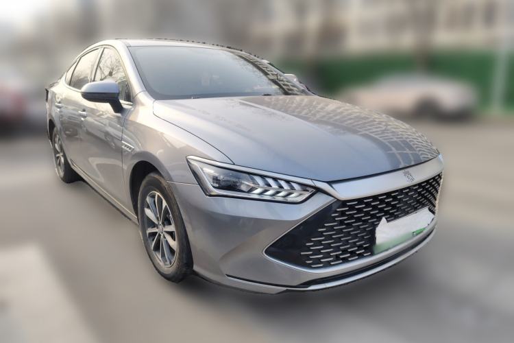 Used BYD Qin PLUS 2023 Champion Edition DM-i 55KM Leading Model Front Right 45 Deg