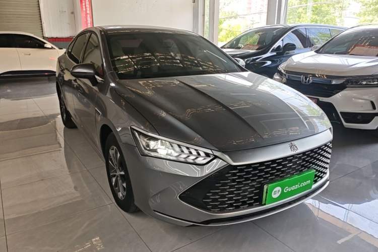 Used BYD Qin PLUS 2023 Champion Edition DM-i 55KM Leading Model Front Right 45 Deg
