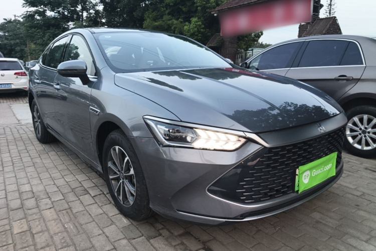 Used BYD Qin PLUS 2023 Champion Edition DM-i 55KM Leading Model Front Right 45 Deg