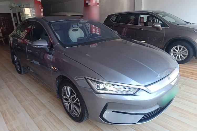 Used BYD Qin PLUS 2023 Champion Edition EV 420KM Leading Model Front Right 45 Deg