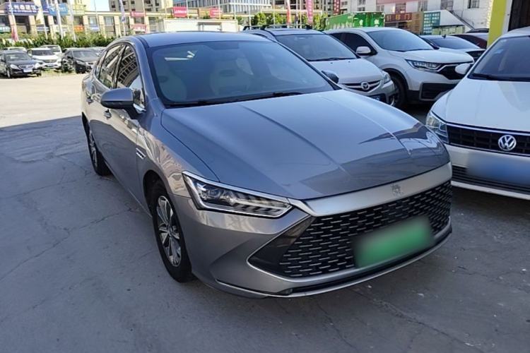 Used BYD Qin PLUS 2023 Champion Edition DM-i 55KM Leading Model Front Right 45 Deg