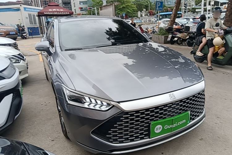 Used BYD Qin PLUS 2023 Champion Edition DM-i 55KM Superior Model Front Right 45 Deg