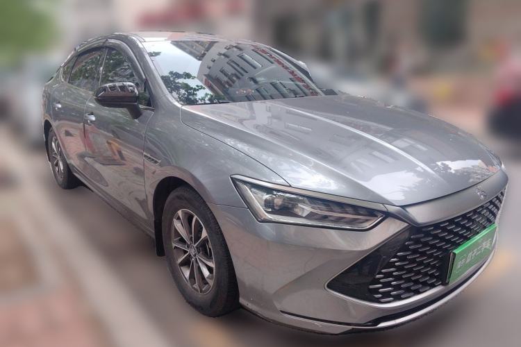 Used BYD Qin PLUS 2023 Champion Edition DM-i 55KM Leading Model Front Right 45 Deg