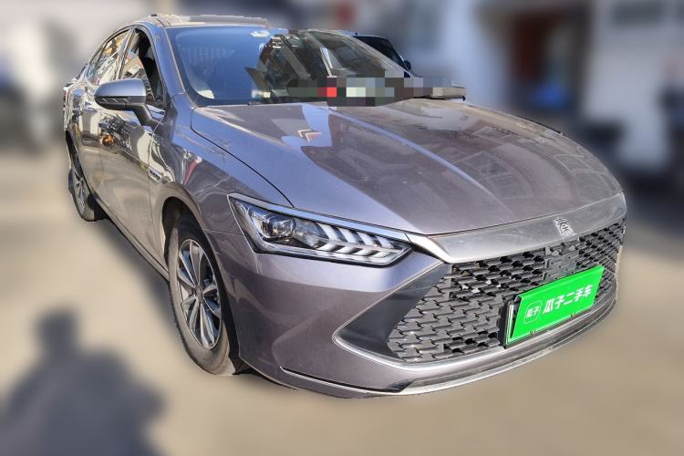 Used BYD Qin PLUS 2023 Champion Edition DM-i 55KM Leading Model Front Right 45 Deg