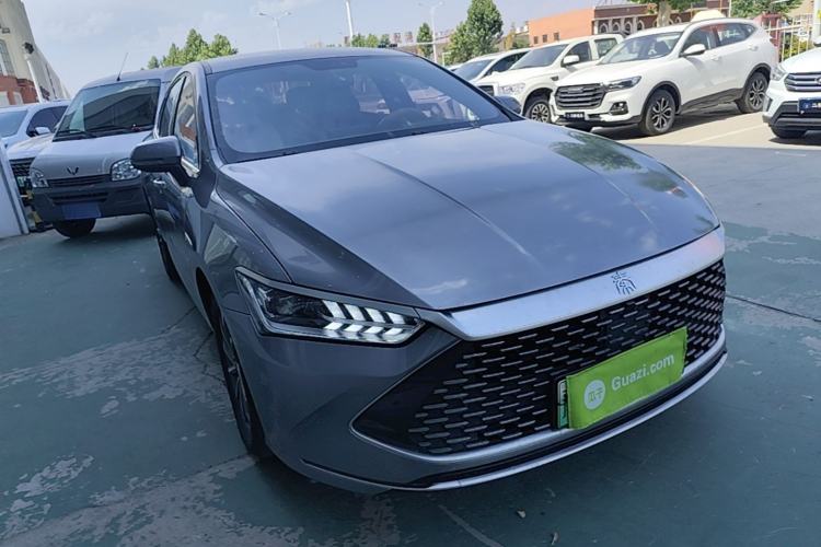 Used BYD Qin PLUS 2023 Champion Edition DM-i 55KM Leading Model Front Right 45 Deg