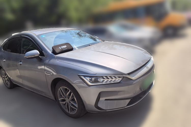 Used BYD Qin PLUS 2023 Champion Edition EV 510KM Leading Model Front Right 45 Deg