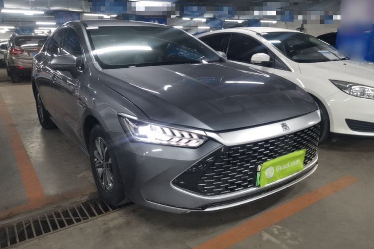 Used BYD Qin PLUS 2023 Champion Edition DM-i 55KM Leading Model Front Right 45 Deg