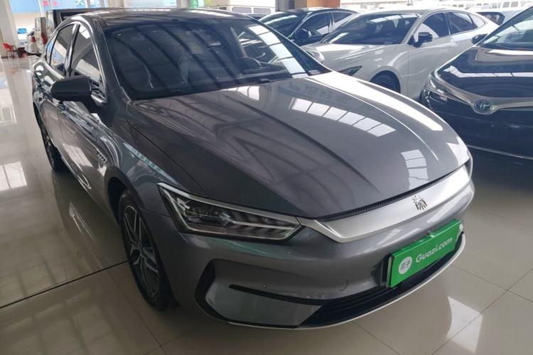 Used BYD Qin PLUS 2023 Champion Edition EV 510KM Excellence Model Front Right 45 Deg