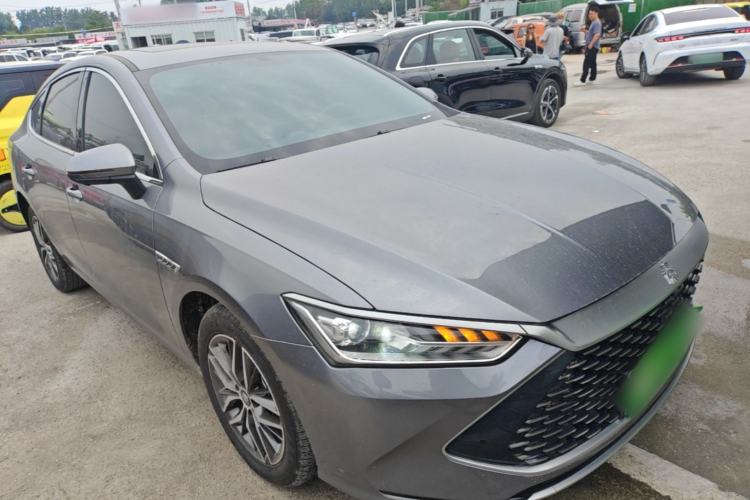 Used BYD Qin PLUS 2023 Champion Edition DM-i 120KM Beyond Model Front Right 45 Deg