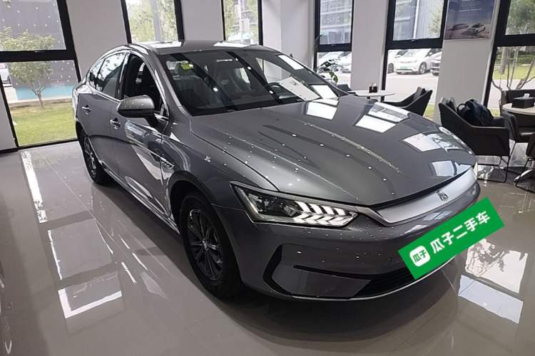 Used BYD Qin PLUS 2023 EV 510KM Travel Edition Front Right 45 Deg