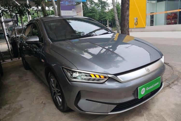 Used BYD Qin PLUS 2023 Champion Edition EV 510KM Beyond Model Front Right 45 Deg