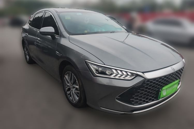 Used BYD Qin PLUS 2023 Champion Edition DM-i 120KM Leading Model Front Right 45 Deg