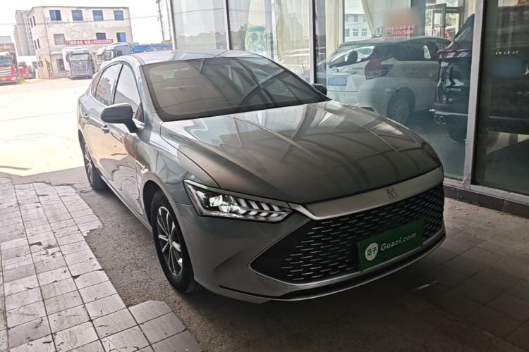 Used BYD Qin PLUS 2023 Champion Edition DM-i 55KM Leading Model Front Right 45 Deg