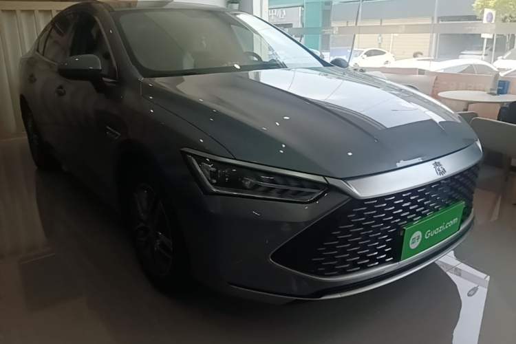 Used BYD Qin PLUS 2023 Champion Edition DM-i 120KM Beyond Model Front Right 45 Deg