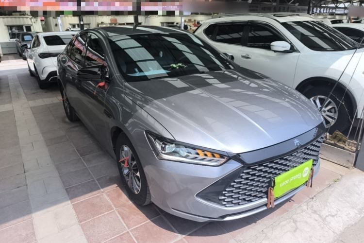 Used BYD Qin PLUS 2023 Champion Edition DM-i 55KM Leading Model Front Right 45 Deg
