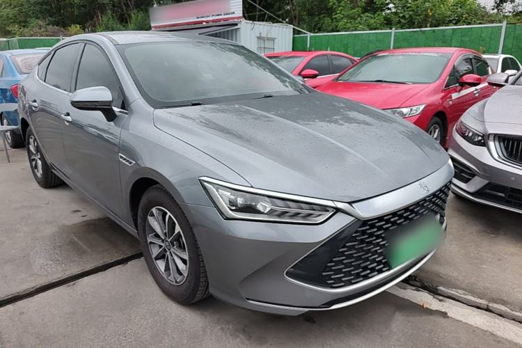 Used BYD Qin PLUS 2023 Champion Edition DM-i 55KM Leading Model Front Right 45 Deg