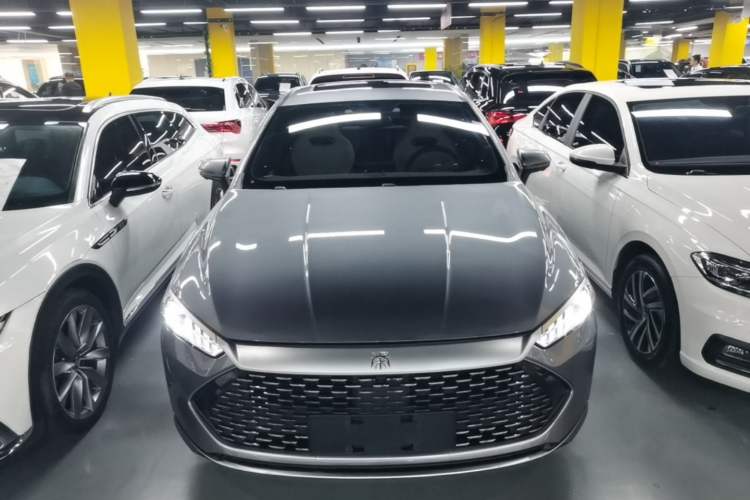 Used BYD Qin PLUS 2023 Champion Edition DM-i 55KM Superior Model Front