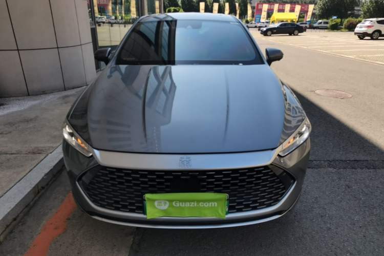 Used BYD Qin PLUS 2023 Champion Edition DM-i 120KM Excellence Model Front