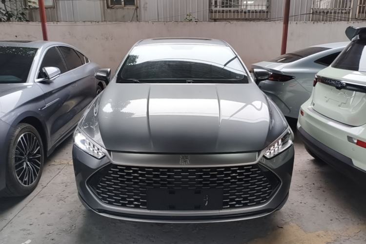 Used BYD Qin PLUS 2023 Champion Edition DM-i 120KM Leading Model Front