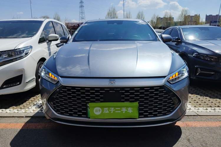 Used BYD Qin PLUS 2023 Champion Edition DM-i 120KM Excellence Model Front