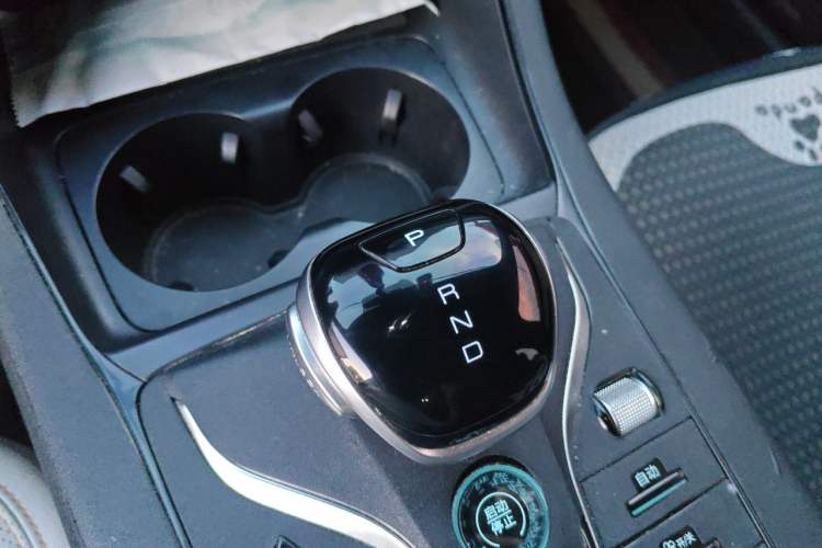 Used BYD Qin PLUS 2023 Champion Edition DM-i 55KM Leading Model Gear Lever