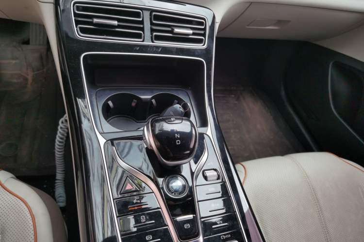 Used BYD Qin PLUS 2023 Champion Edition EV 420KM Superior Model Gear Lever