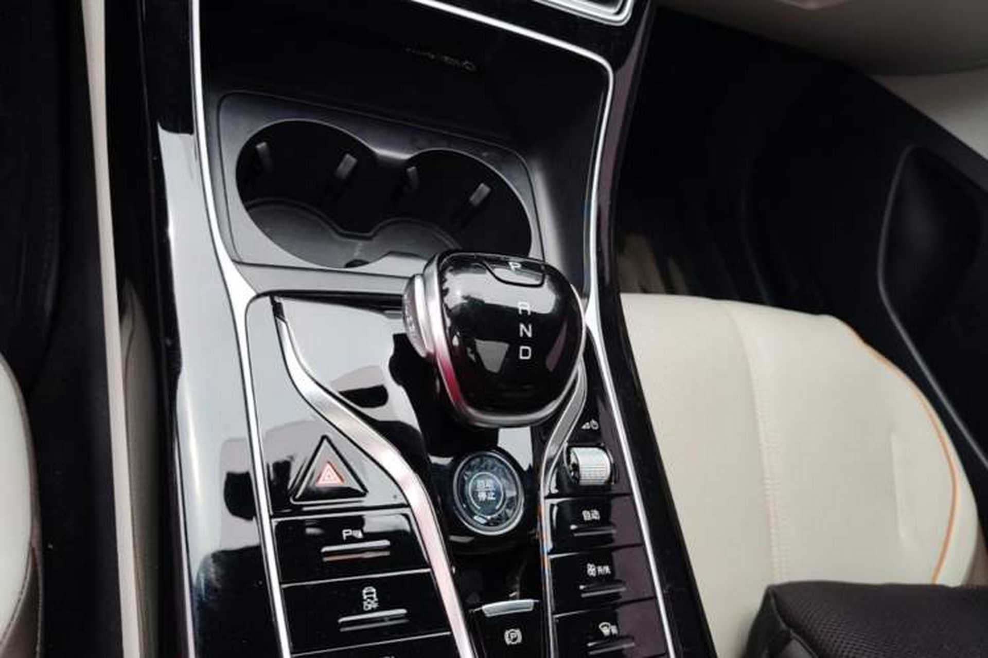 Used BYD Qin PLUS 2023 Champion Edition EV 420KM Superior Model Gear Lever