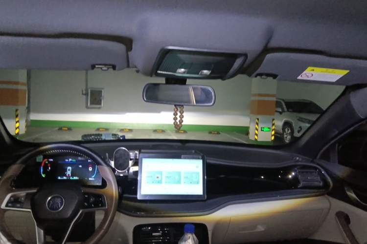 Used BYD Qin PLUS 2023 Champion Edition DM-i 55KM Leading Model Headliner