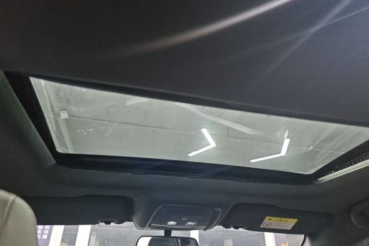Used BYD Qin PLUS 2023 Champion Edition DM-i 120KM Leading Model Headliner