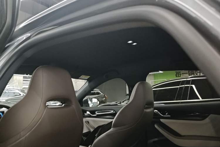 Used BYD Qin PLUS 2023 Champion Edition DM-i 55KM Leading Model Headliner
