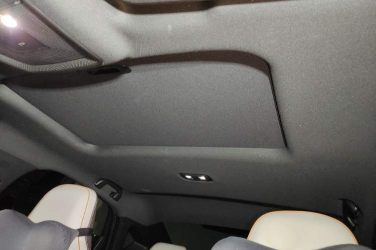 Used BYD Qin PLUS 2023 Champion Edition DM-i 120KM Beyond Model Headliner