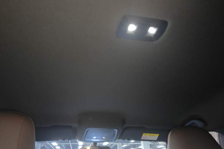 Used BYD Qin PLUS 2023 Champion Edition EV 420KM Leading Model Headliner