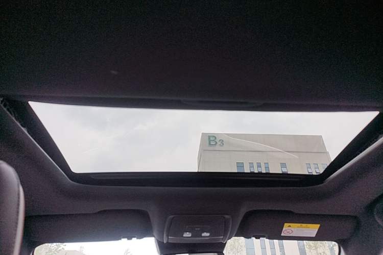 Used BYD Qin PLUS 2023 Champion Edition DM-i 120KM Excellence Model Headliner