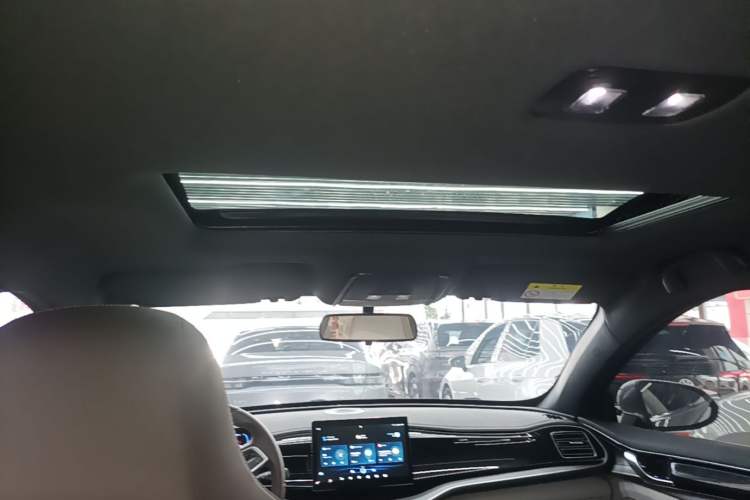 Used BYD Qin PLUS 2023 Champion Edition DM-i 120KM Leading Model Headliner