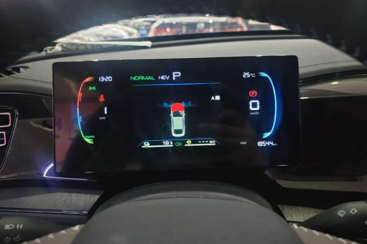 Used BYD Qin PLUS 2023 Champion Edition DM-i 55KM Leading Model Instrument Cluster