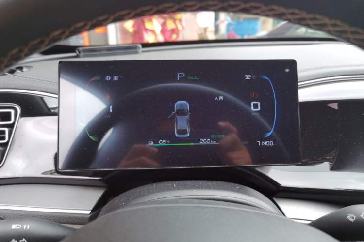 Used BYD Qin PLUS 2023 Champion Edition EV 420KM Superior Model Instrument Cluster