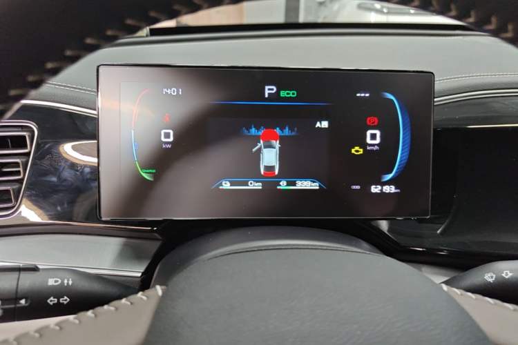 Used BYD Qin PLUS 2023 Champion Edition DM-i 120KM Beyond Model Instrument Cluster