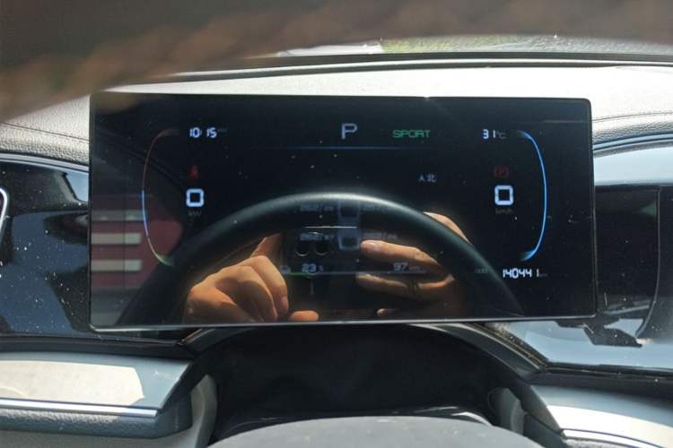 Used BYD Qin PLUS 2023 Champion Edition EV 420KM Superior Model Instrument Cluster