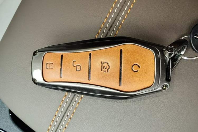 Used BYD Qin PLUS 2023 Champion Edition DM-i 55KM Leading Model Interior 1