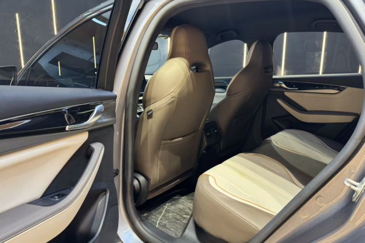 Used BYD Qin PLUS 2023 Champion Edition EV 510KM Leading Model Interior 3