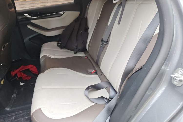 Used BYD Qin PLUS 2023 Champion Edition DM-i 55KM Leading Model Interior 4