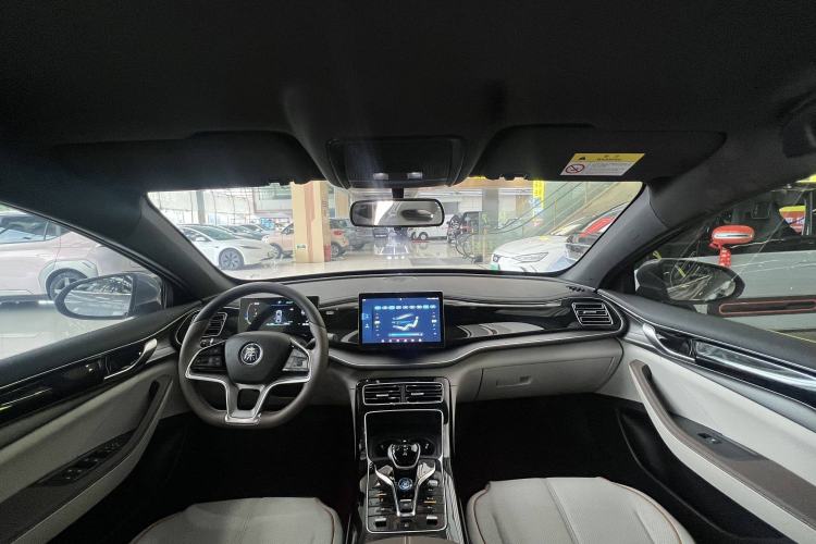 Used BYD Qin PLUS 2023 Champion Edition EV 510KM Leading Model Interior 6