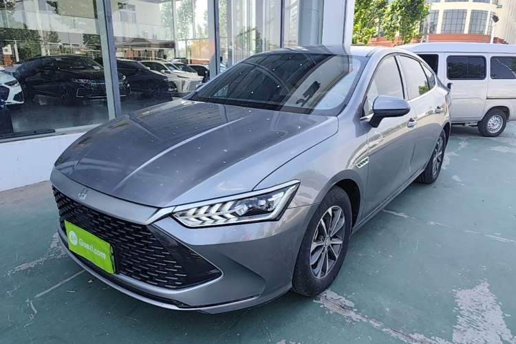 Used BYD Qin PLUS 2023 Champion Edition DM-i 55KM Leading Model Guazi used car, China used car export, Used car for sale, Used  cars, Cheapest cars for sale
