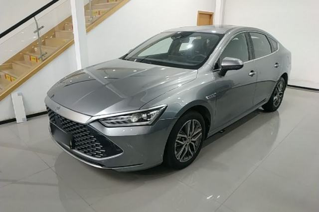 Used BYD Qin PLUS 2023 Champion Edition DM-i 120KM Excellence Model