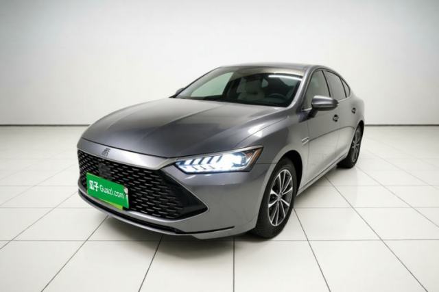 BYD Qin PLUS 2023 Champion Edition DM-i 55KM Leading Model مستعملة