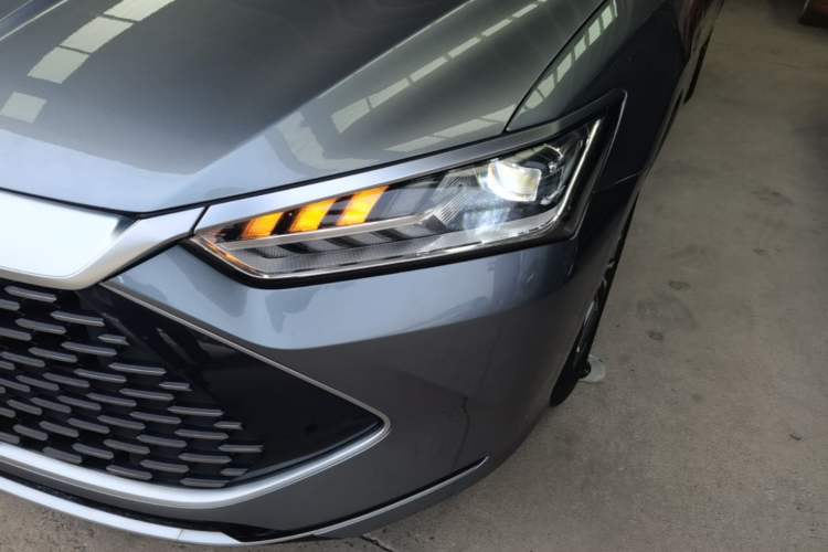Used BYD Qin PLUS 2023 Champion Edition DM-i 120KM Excellence Model Left Front Headlight