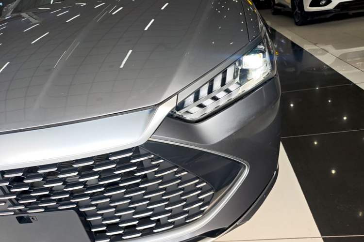 Used BYD Qin PLUS 2023 Champion Edition DM-i 120KM Leading Model Left Front Headlight