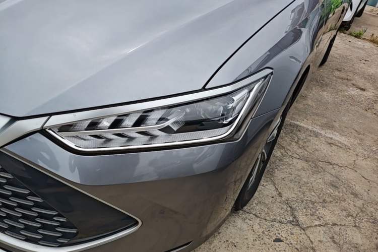 Used BYD Qin PLUS 2023 Champion Edition DM-i 55KM Leading Model Left Front Headlight