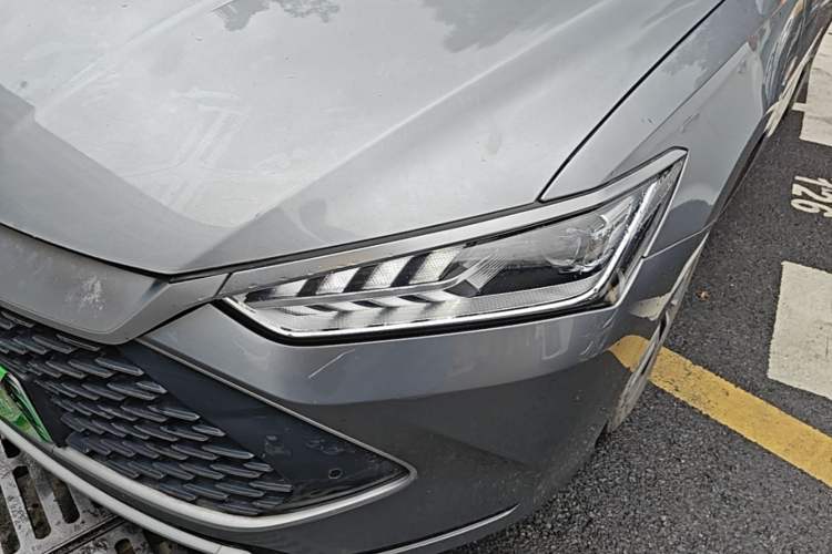 Used BYD Qin PLUS 2023 Champion Edition DM-i 55KM Superior Model Left Front Headlight